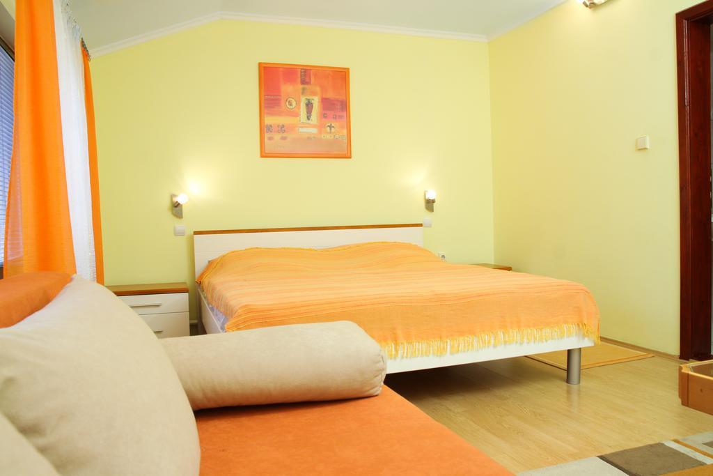 Guesthouse Villa Elizabet Palić Oda fotoğraf