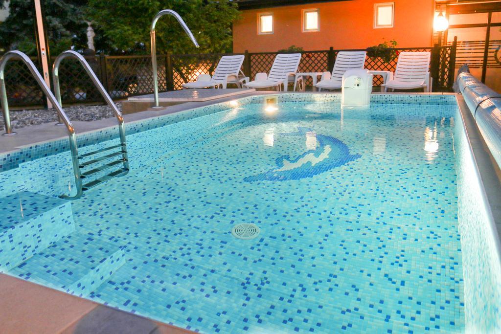 Guesthouse Villa Elizabet Palić Dış mekan fotoğraf