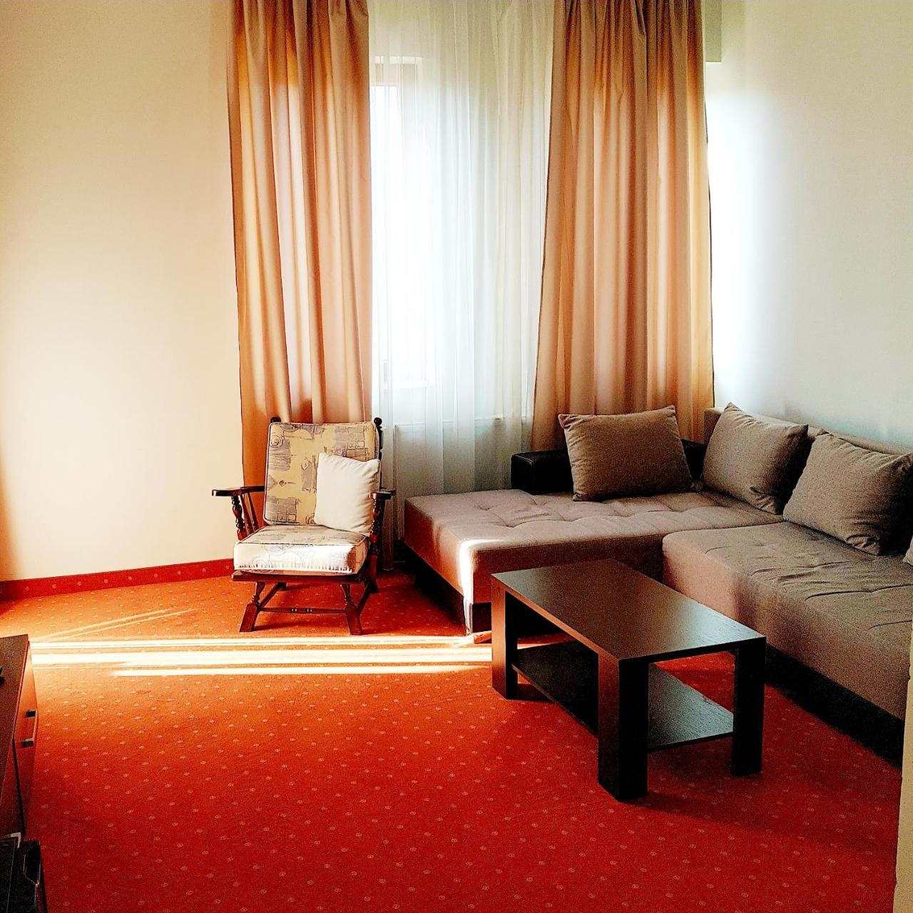 Guesthouse Villa Elizabet Palić Dış mekan fotoğraf